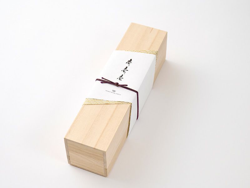 日本酒ケーキ 壱ノ壱ノ壱 | パレスホテル東京 Online Shop