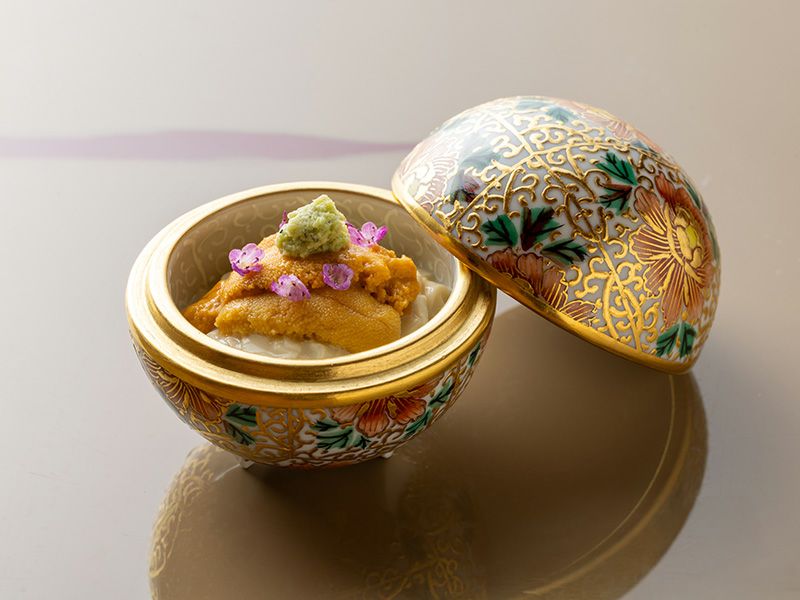 錦山窯 金盛牡丹文 小筥のイメージ