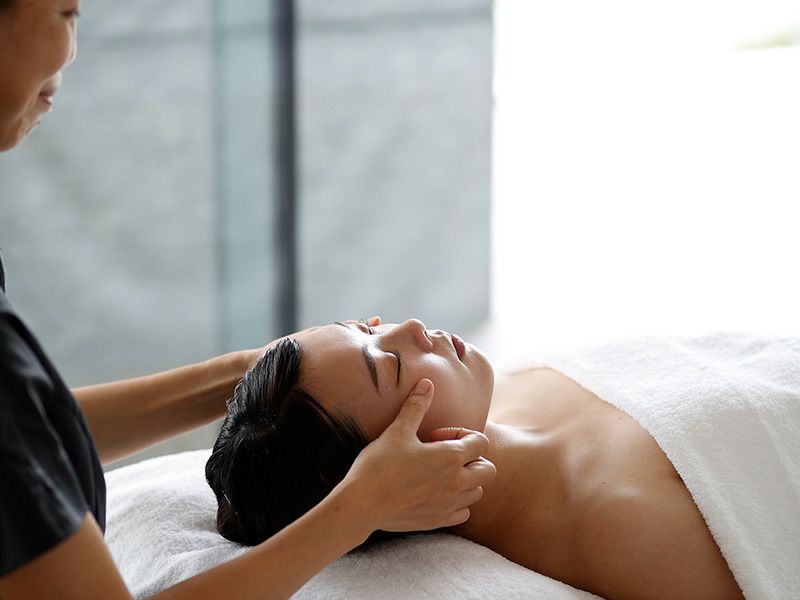 トリートメント施術イメージ